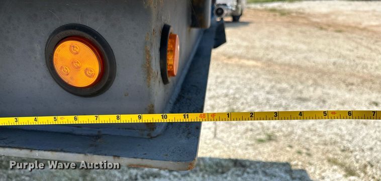 image for item OC9189 2000 Dakota Trail-EZE  drop deck equipment trailer