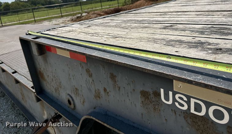 image for item OC9189 2000 Dakota Trail-EZE  drop deck equipment trailer