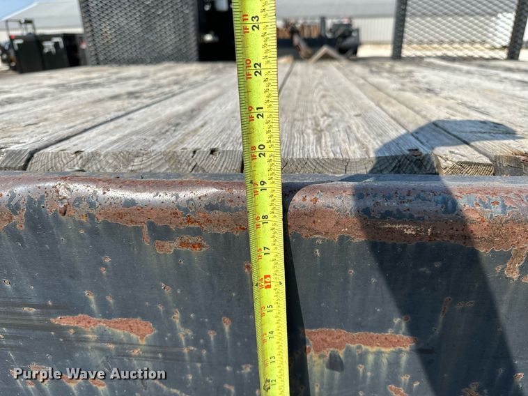 image for item OC9189 2000 Dakota Trail-EZE  drop deck equipment trailer