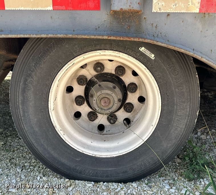 image for item OC9189 2000 Dakota Trail-EZE  drop deck equipment trailer