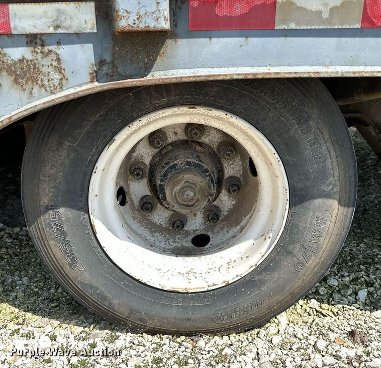 image for item OC9189 2000 Dakota Trail-EZE  drop deck equipment trailer