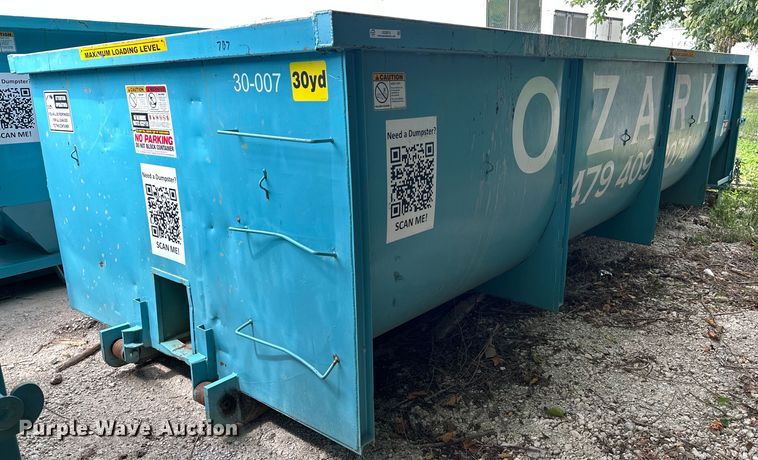 image for item OC9212 Roll-off dumpster