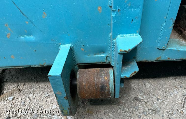 image for item OC9212 Roll-off dumpster