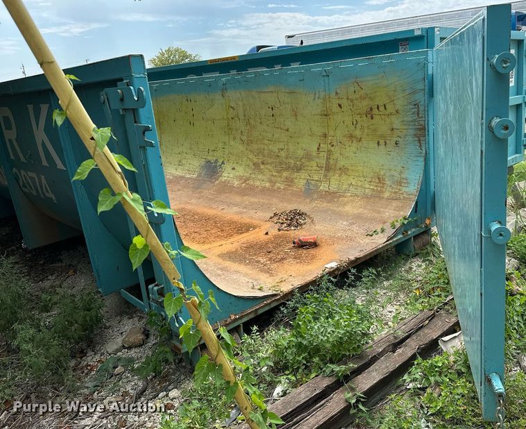 image for item OC9212 Roll-off dumpster