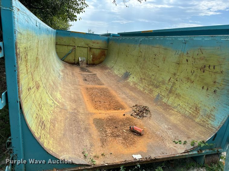 image for item OC9212 Roll-off dumpster