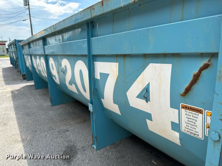 image for item OC9213 Roll-off dumpster
