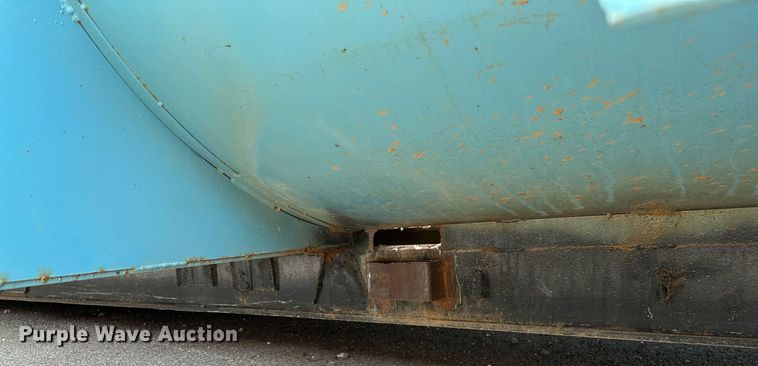 image for item OC9213 Roll-off dumpster