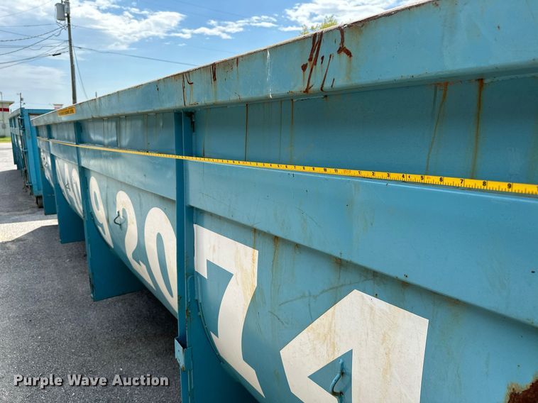 image for item OC9213 Roll-off dumpster