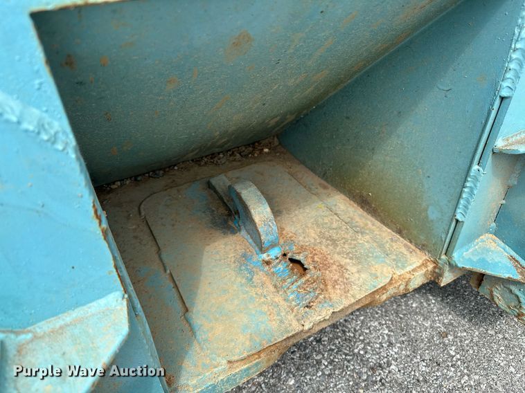 image for item OC9214 Roll-off container