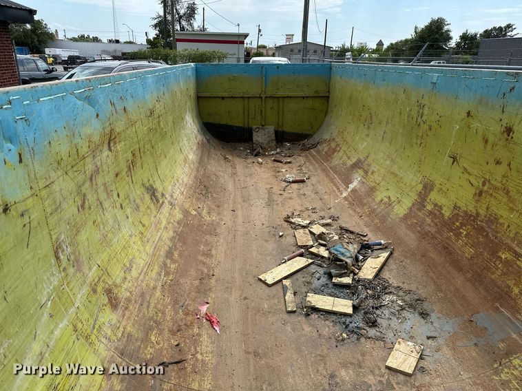 image for item OC9214 Roll-off container