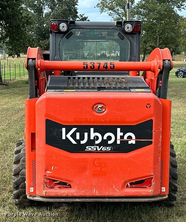 image for item OC9215 2021 Kubota SSV65  skid steer loader