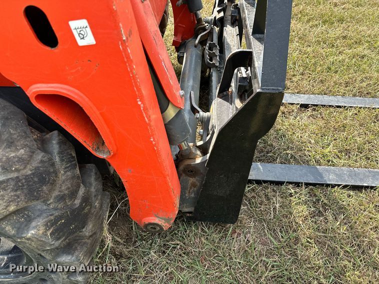 image for item OC9215 2021 Kubota SSV65  skid steer loader