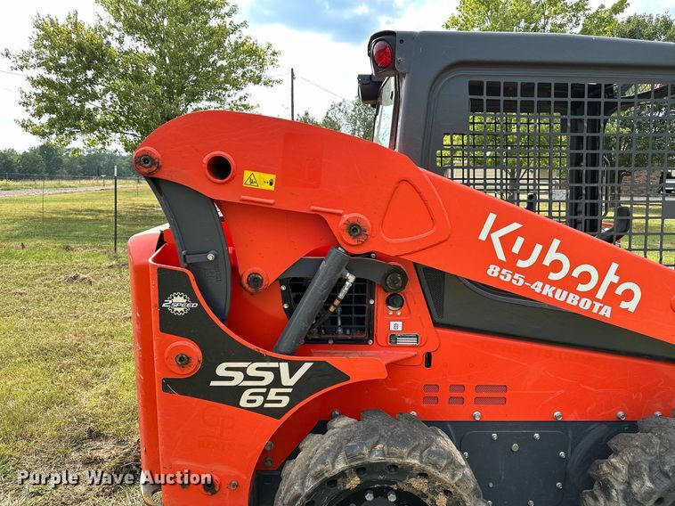 image for item OC9215 2021 Kubota SSV65  skid steer loader