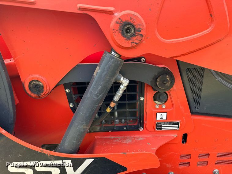 image for item OC9215 2021 Kubota SSV65  skid steer loader