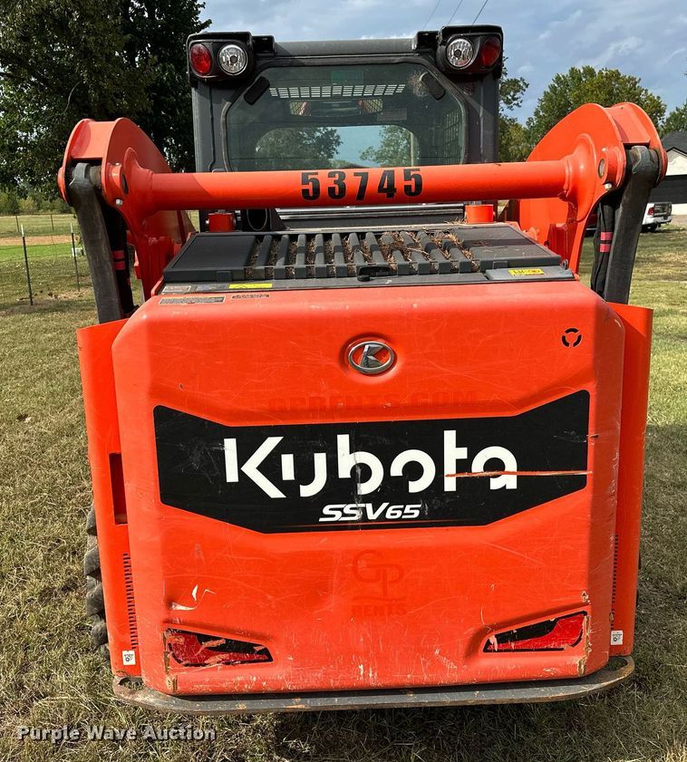 image for item OC9215 2021 Kubota SSV65  skid steer loader