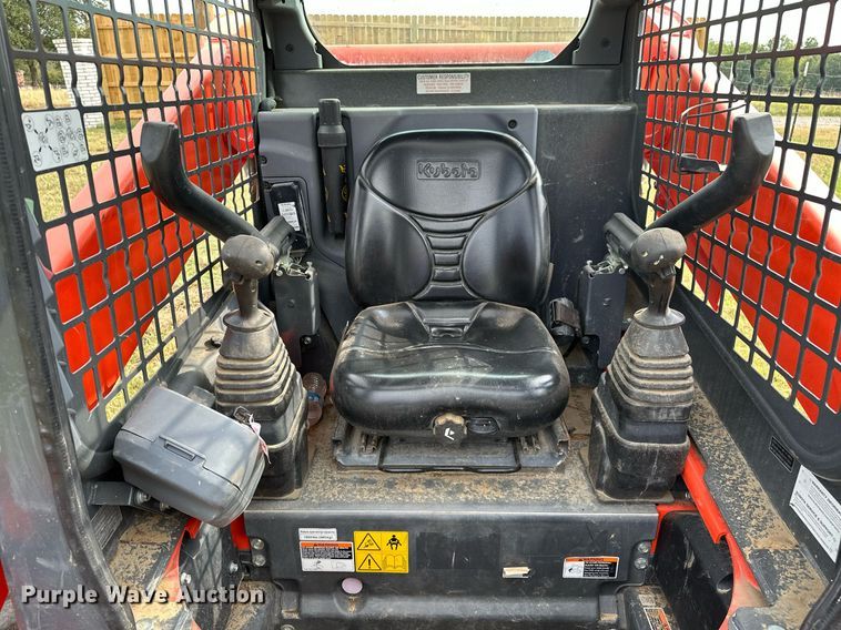 image for item OC9215 2021 Kubota SSV65  skid steer loader