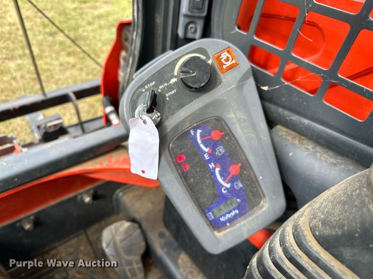 image for item OC9215 2021 Kubota SSV65  skid steer loader