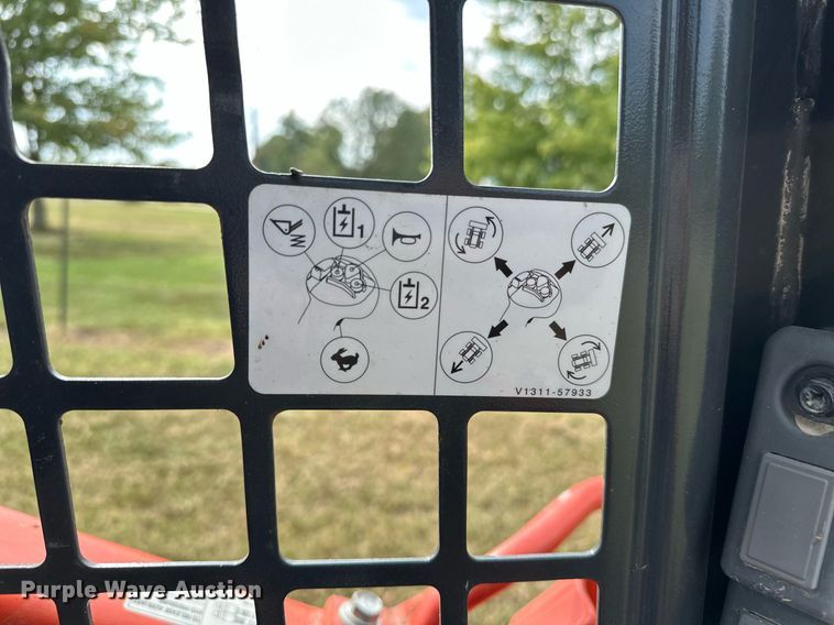 image for item OC9215 2021 Kubota SSV65  skid steer loader