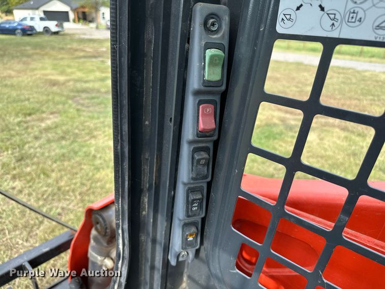 image for item OC9215 2021 Kubota SSV65  skid steer loader