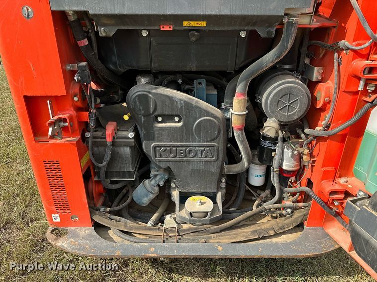 image for item OC9215 2021 Kubota SSV65  skid steer loader