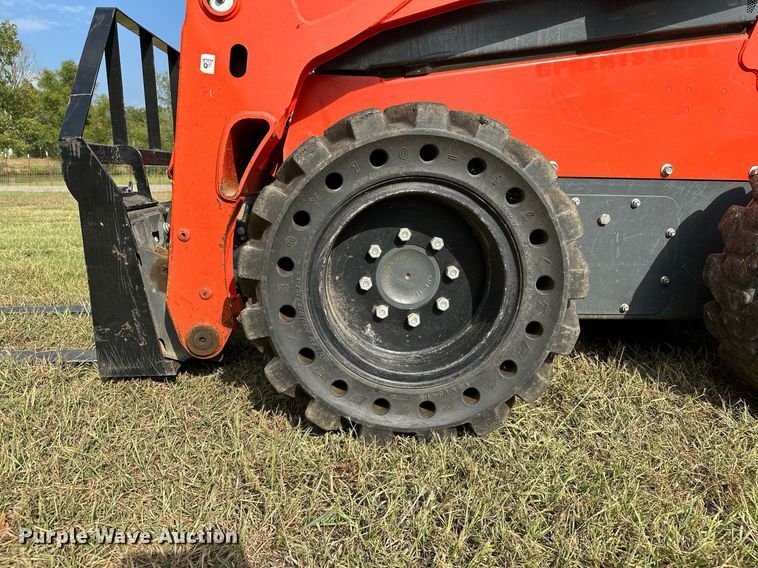 image for item OC9215 2021 Kubota SSV65  skid steer loader