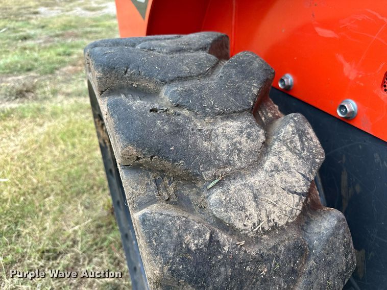 image for item OC9215 2021 Kubota SSV65  skid steer loader