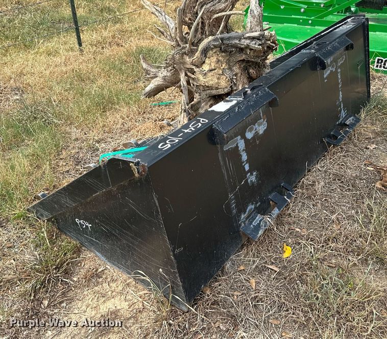 image for item OC9215 2021 Kubota SSV65  skid steer loader