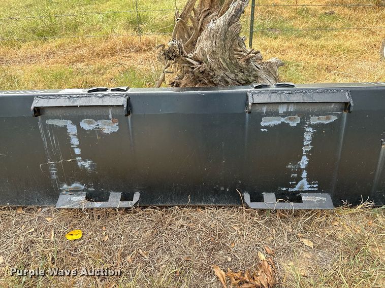 image for item OC9215 2021 Kubota SSV65  skid steer loader