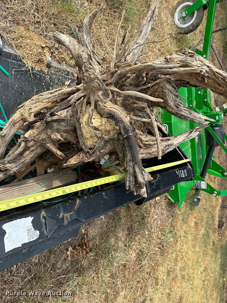 image for item OC9215 2021 Kubota SSV65  skid steer loader