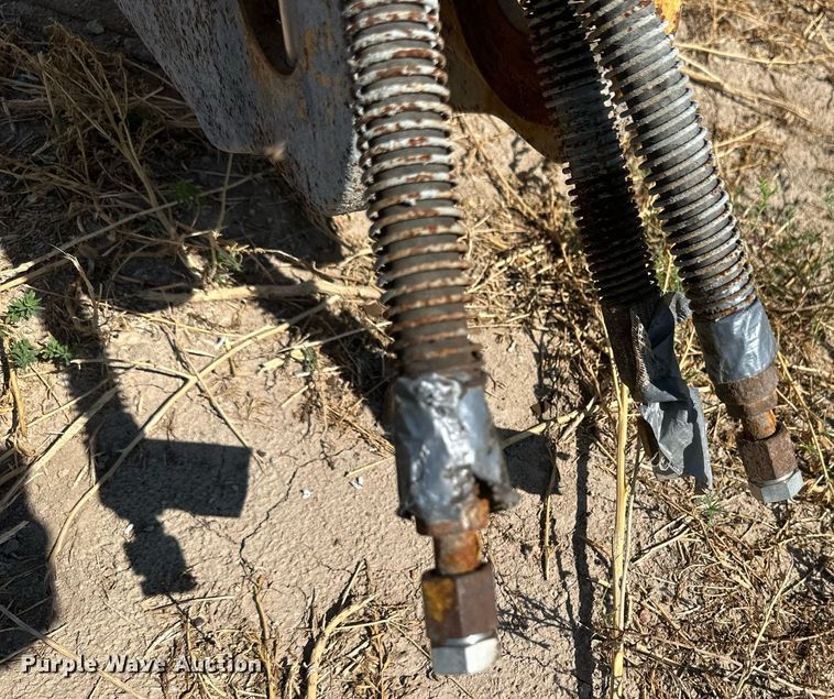 image for item OC9390 Caterpillar  dozer blade