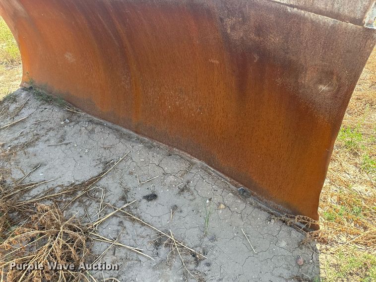 image for item OC9390 Caterpillar  dozer blade