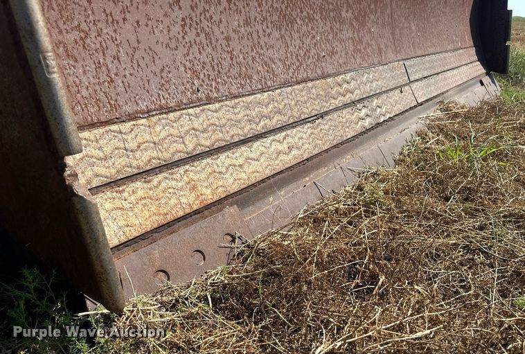 image for item OC9391 John Deere  dozer blade