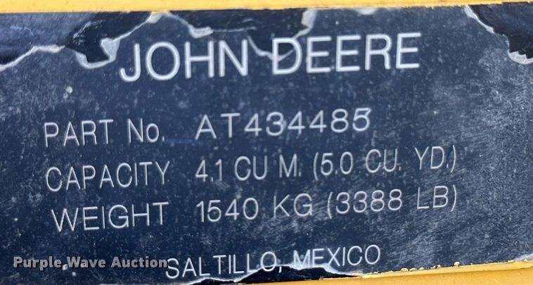 image for item OC9391 John Deere  dozer blade