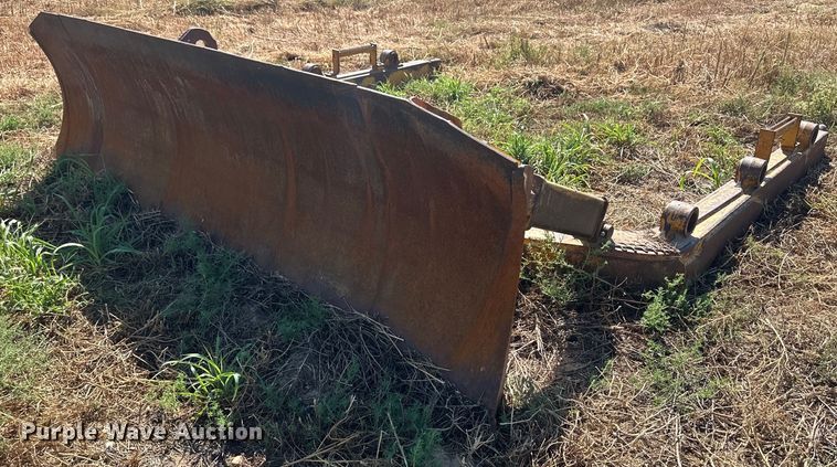 image for item OC9392 Dozer blade