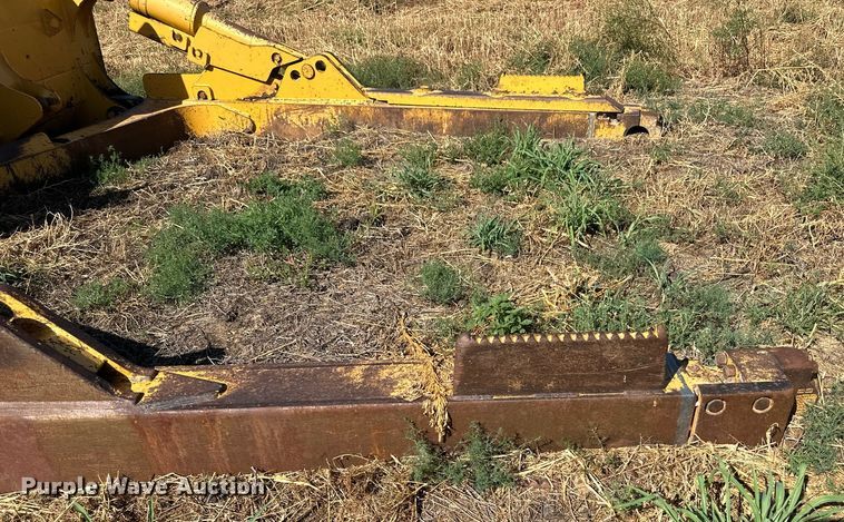 image for item OC9396 Liebherr  dozer blade