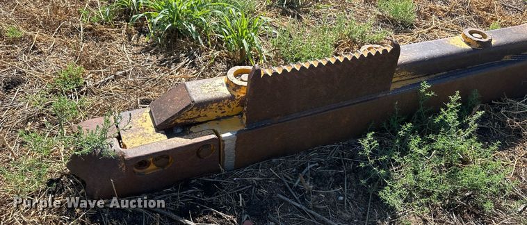 image for item OC9396 Liebherr  dozer blade