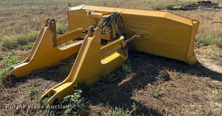 image for item OC9402 Dozer blade