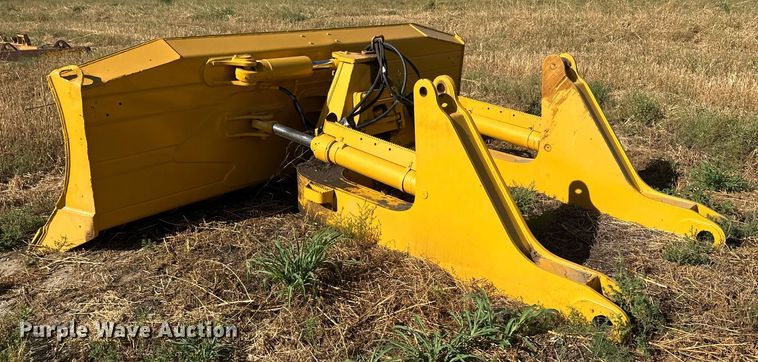 image for item OC9402 Dozer blade
