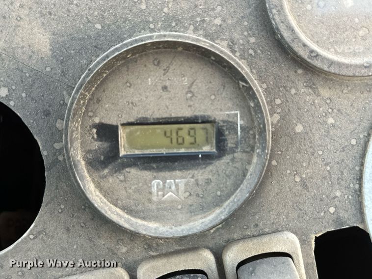 image for item OC9404 2006 Ingersoll Rand SD70D TF single drum vibratory roller