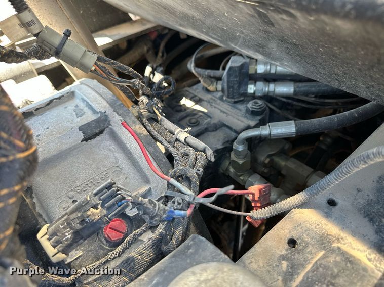 image for item OC9404 2006 Ingersoll Rand SD70D TF single drum vibratory roller