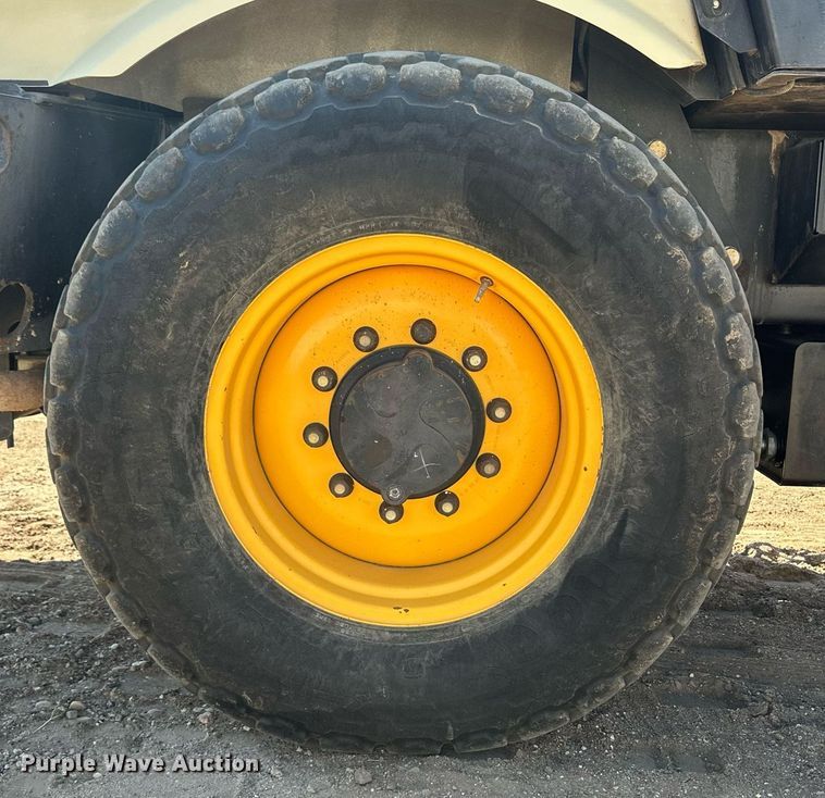 image for item OC9404 2006 Ingersoll Rand SD70D TF single drum vibratory roller