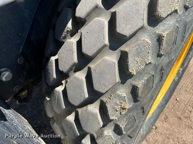 image for item OC9404 2006 Ingersoll Rand SD70D TF single drum vibratory roller