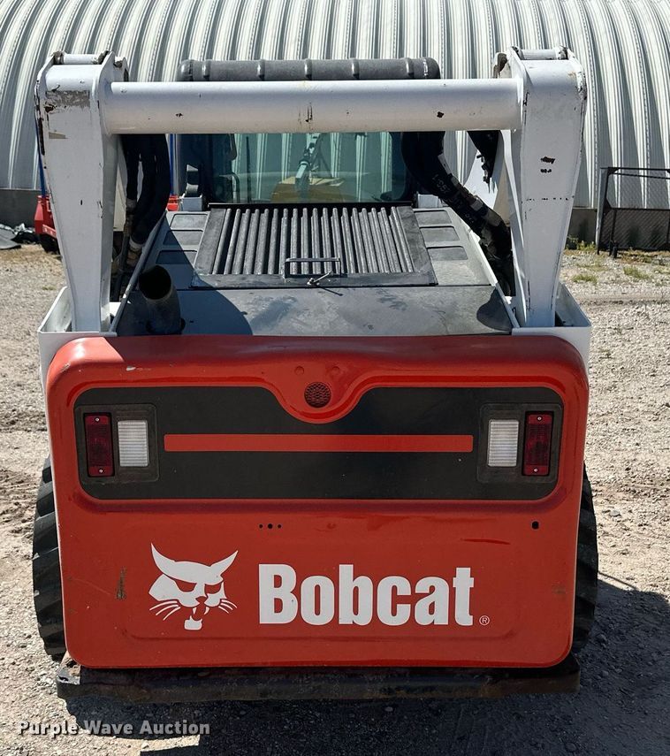 image for item OC9405 2018 Bobcat S740  skid steer loader