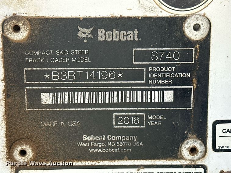 image for item OC9405 2018 Bobcat S740  skid steer loader