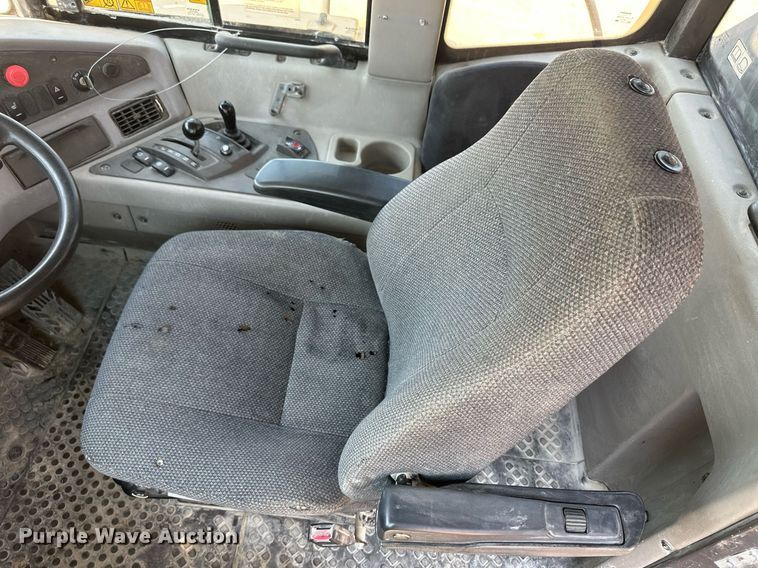 image for item OC9406 2011 Volvo A40F  haul truck