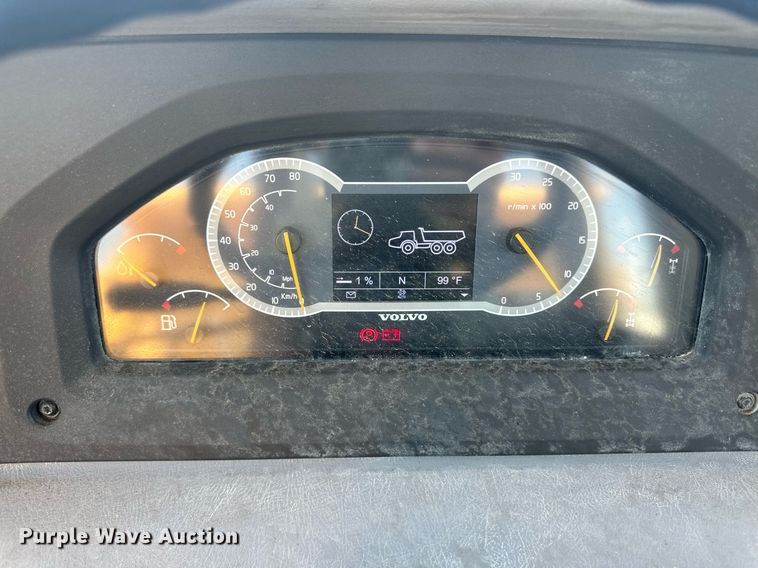 image for item OC9406 2011 Volvo A40F  haul truck