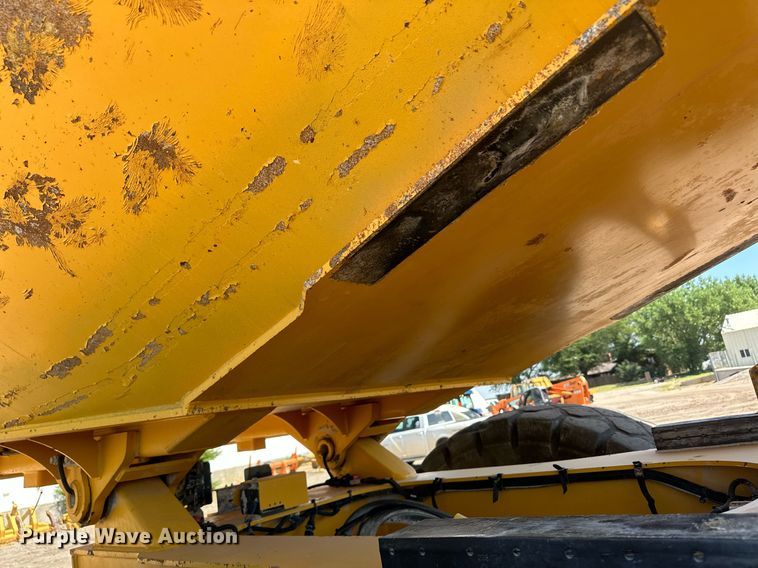 image for item OC9406 2011 Volvo A40F  haul truck