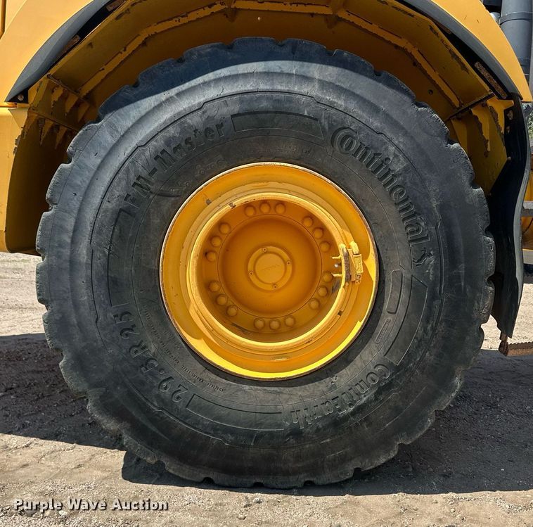 image for item OC9406 2011 Volvo A40F  haul truck