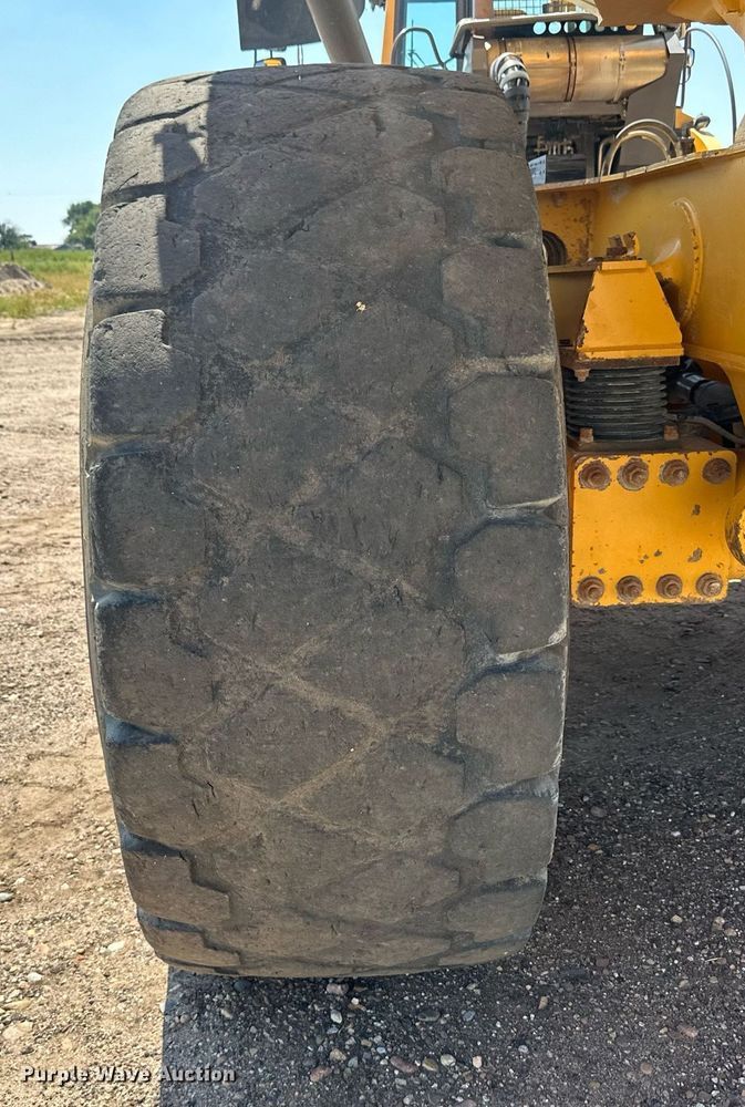 image for item OC9406 2011 Volvo A40F  haul truck