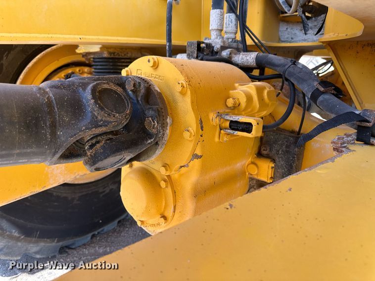 image for item OC9406 2011 Volvo A40F  haul truck